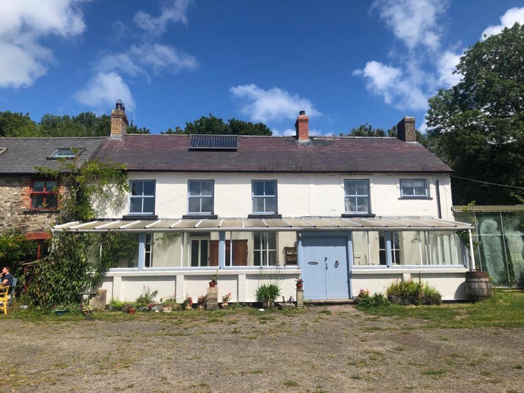 Gernos Farmhouse Llandysul Eksteriør billede